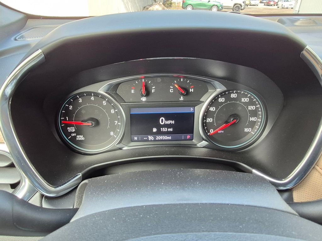 Used 2023 Chevrolet Equinox Premier image 15