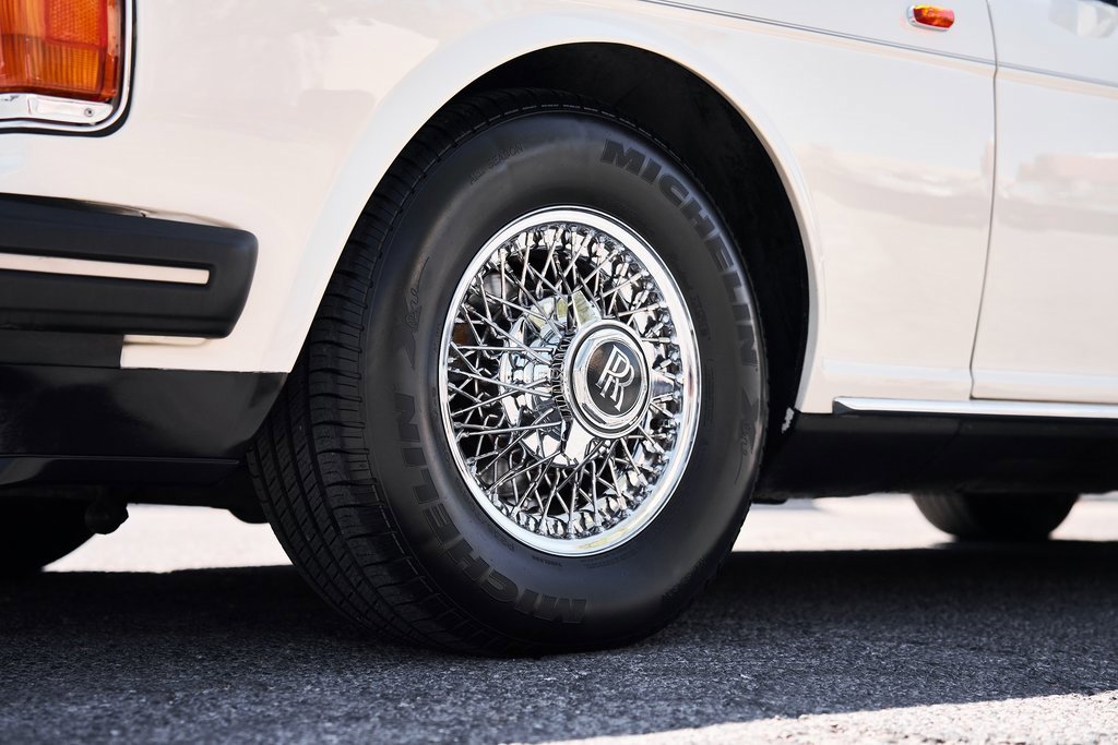 Used 1990 Rolls-Royce Silver Spur II image 10