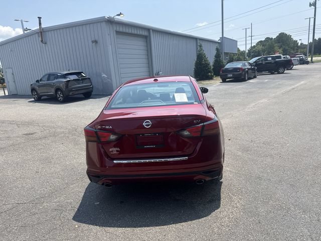 Used 2020 Nissan Altima 2.5 SV FWD image 6