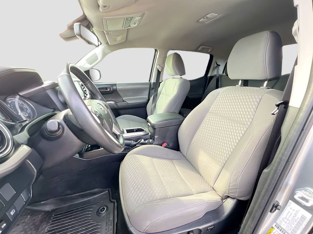 Used 2022 Toyota Tacoma SR5 image 19