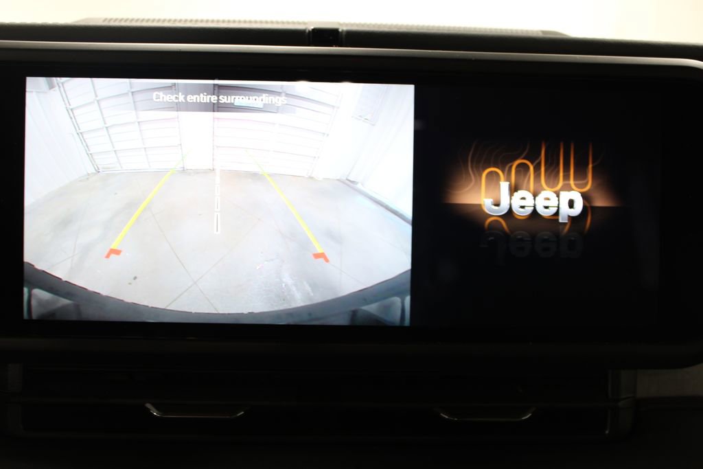 Used 2025 Jeep Wrangler Unlimited Sahara w/ Safety Group image 53