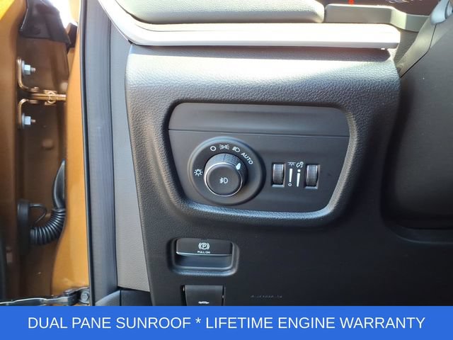 New 2026 Jeep Grand Cherokee Limited AWD/4WD image 16