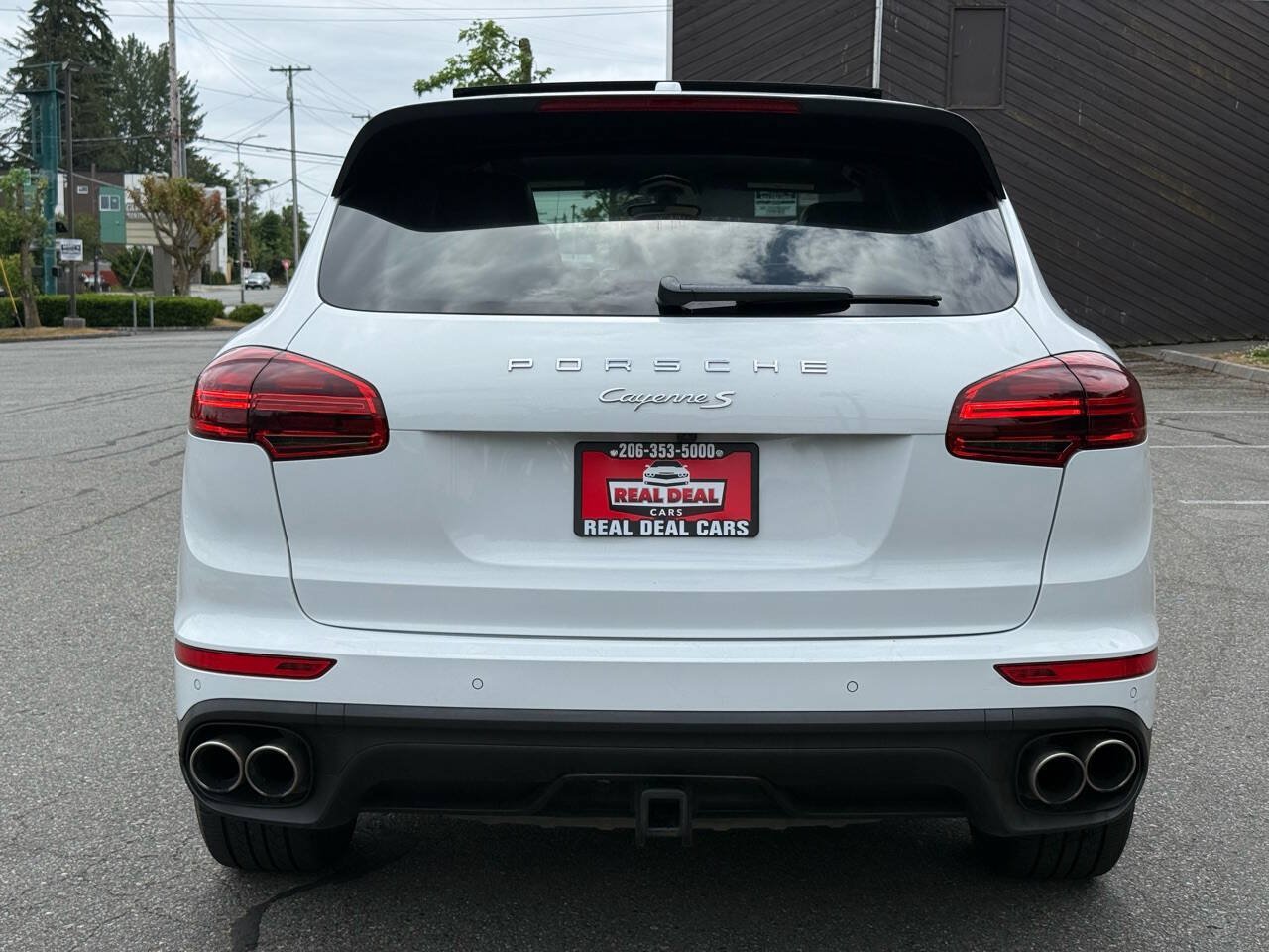 Used 2015 Porsche Cayenne S AWD/4WD image 5