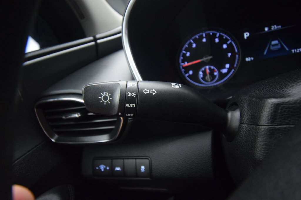 Used 2021 Hyundai Santa Fe SE FWD image 27