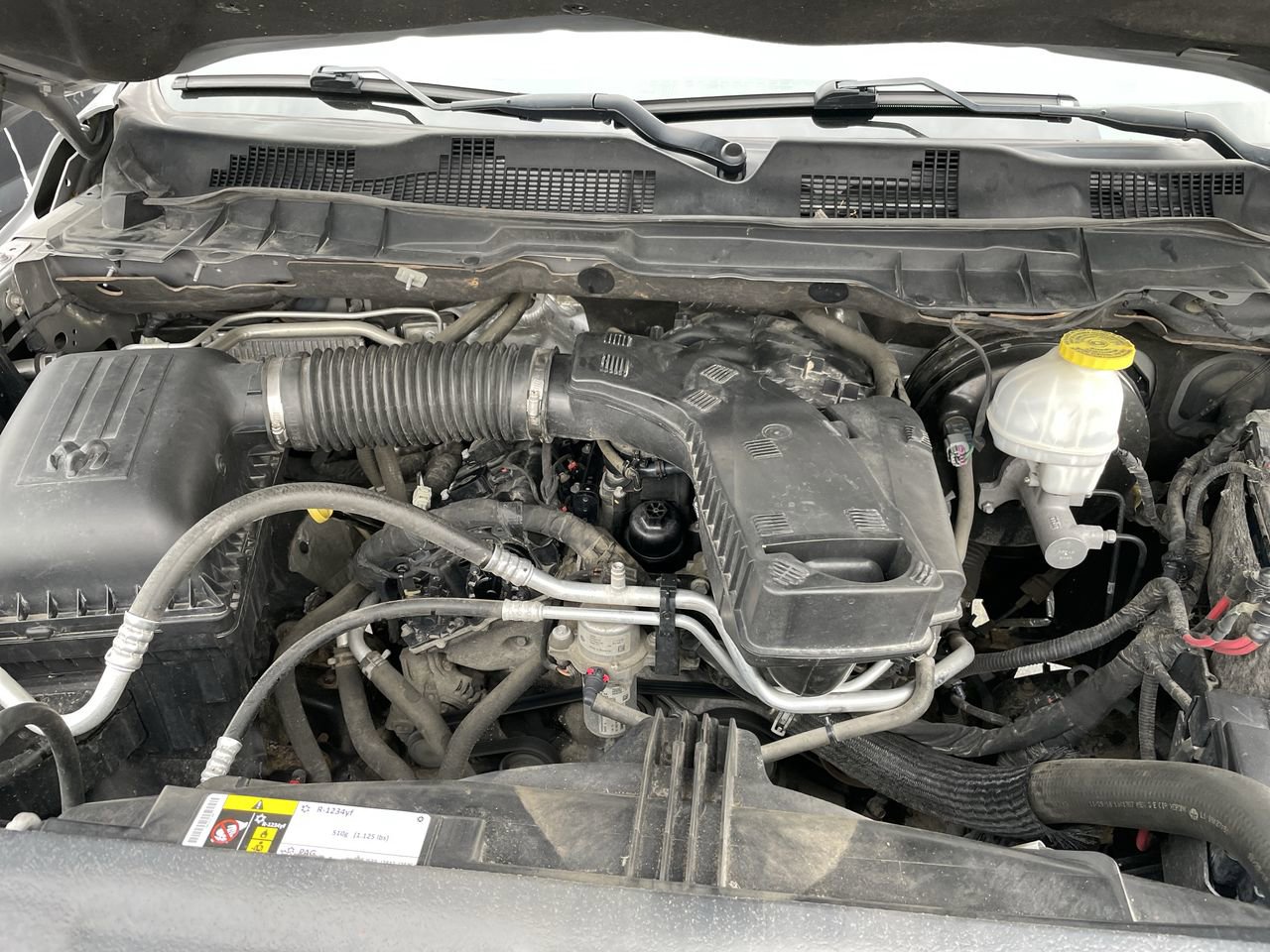 Used 2019 RAM 1500 Express w/ Express Value Package AWD/4WD image 40