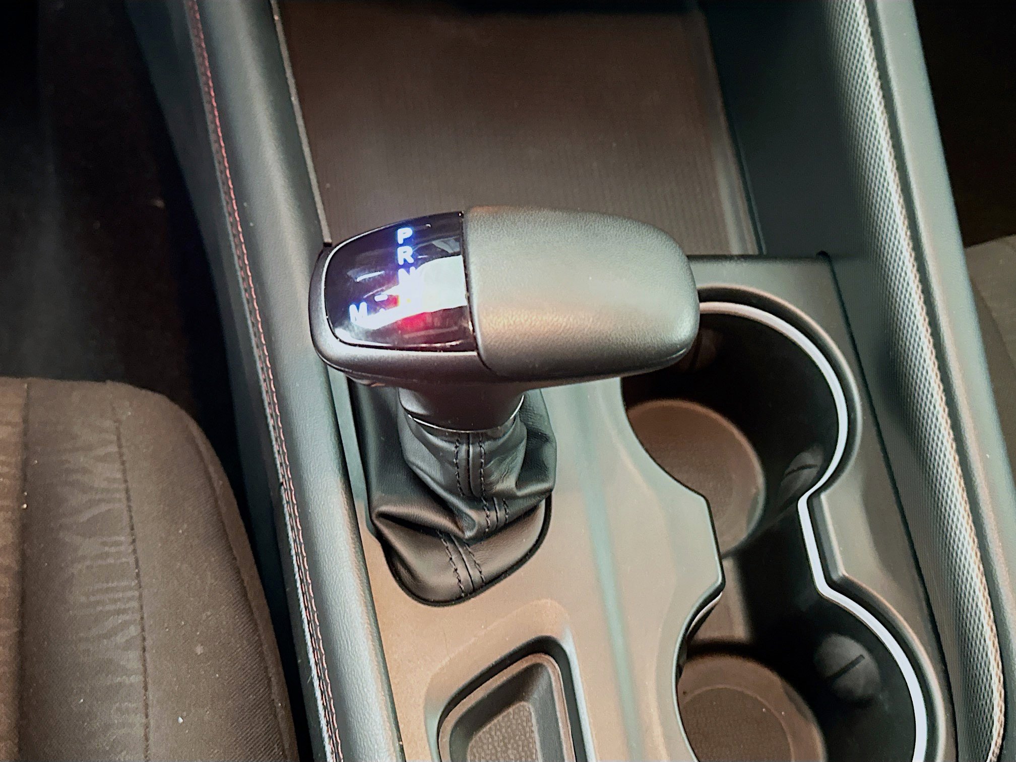 Used 2025 Dodge Durango GT image 24