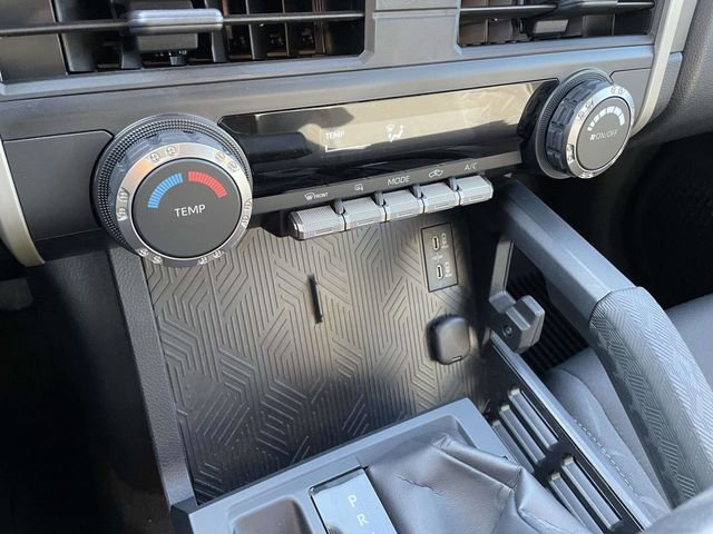 Used 2025 Toyota Tacoma SR5 image 29