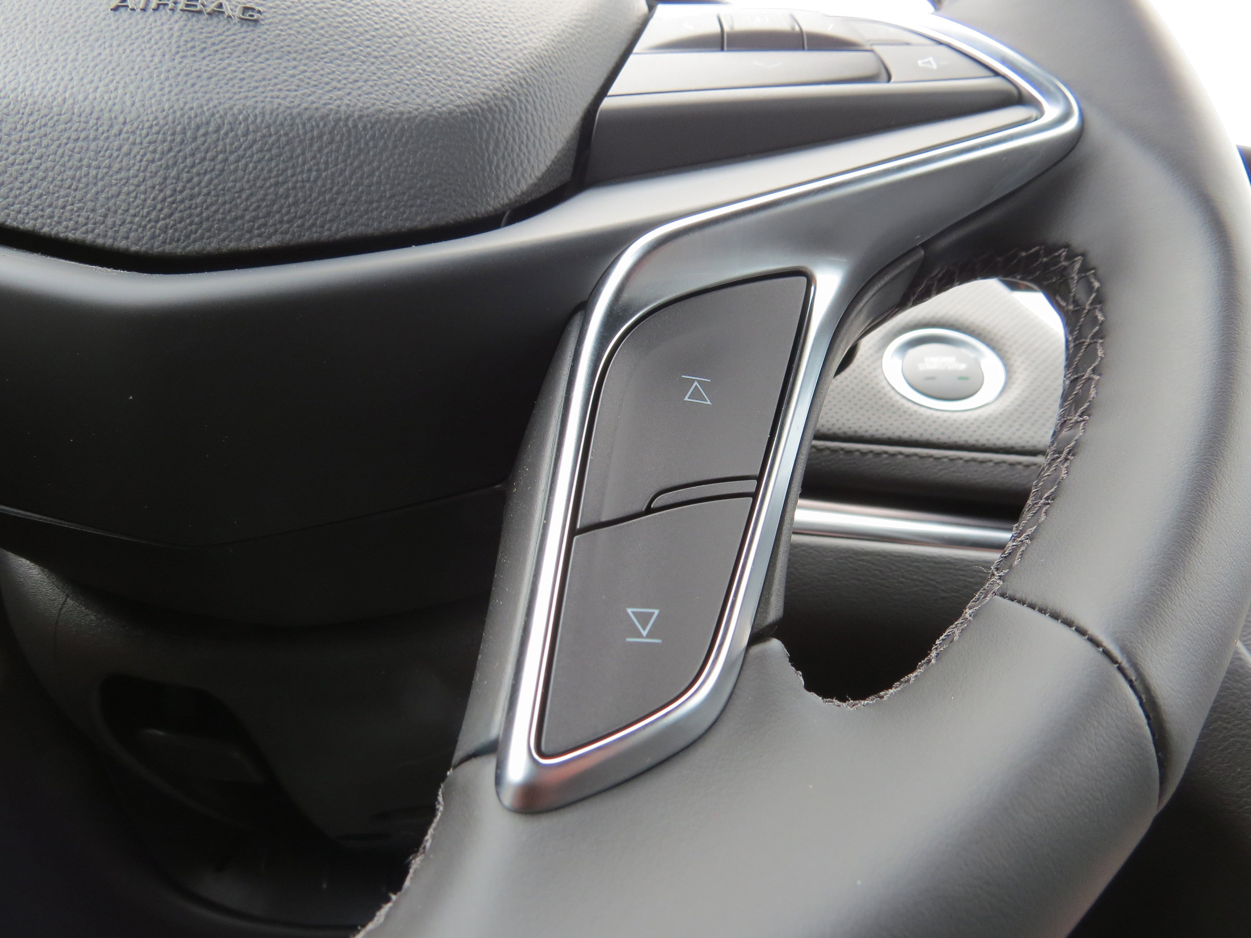 New 2025 Cadillac XT5 Luxury w/ LPO, Floor Liner Package image 23