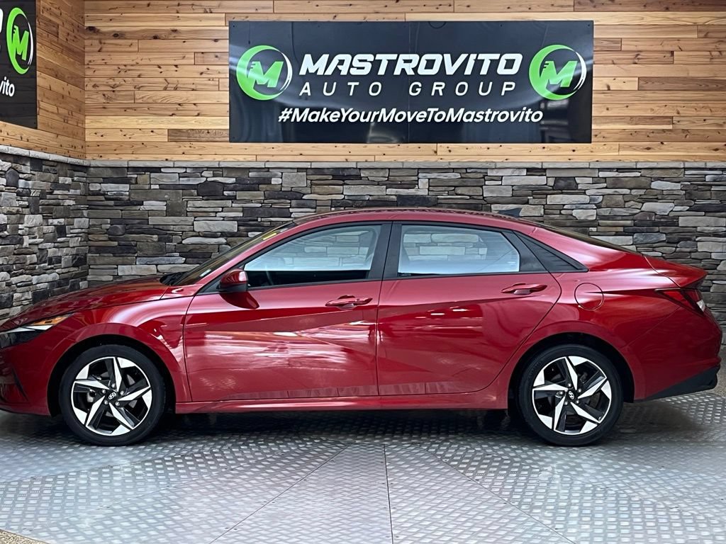 Used 2023 Hyundai Elantra SEL w/ Convenience Package FWD image 13