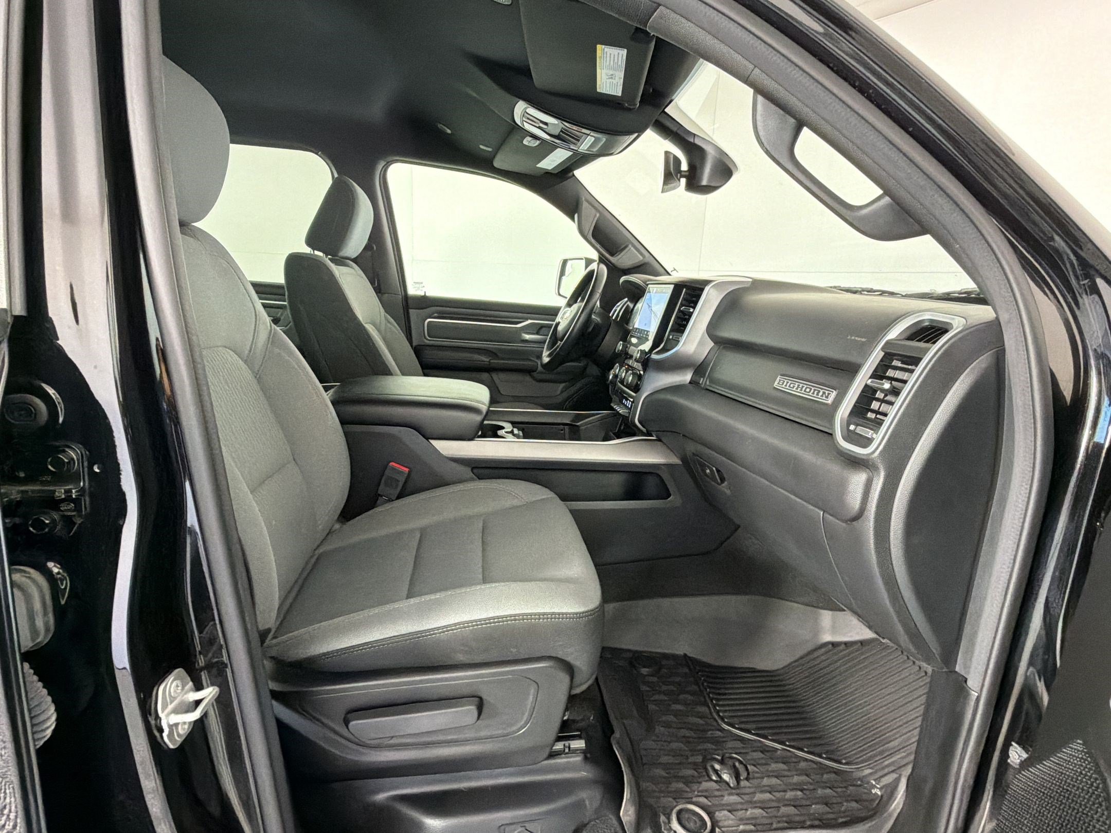 Used 2022 RAM 1500 Big Horn AWD/4WD image 28