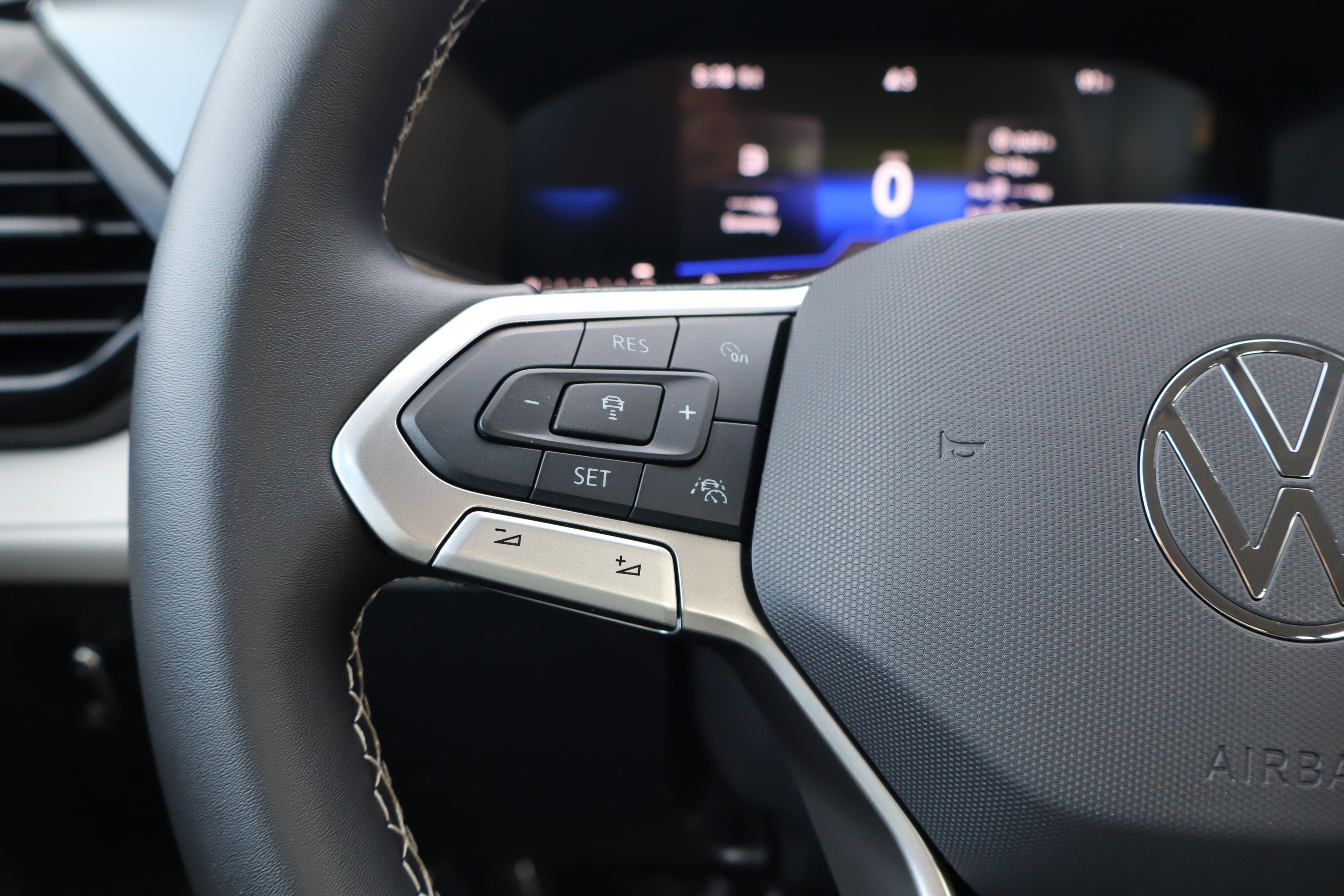 Certified 2025 Volkswagen Taos S image 17