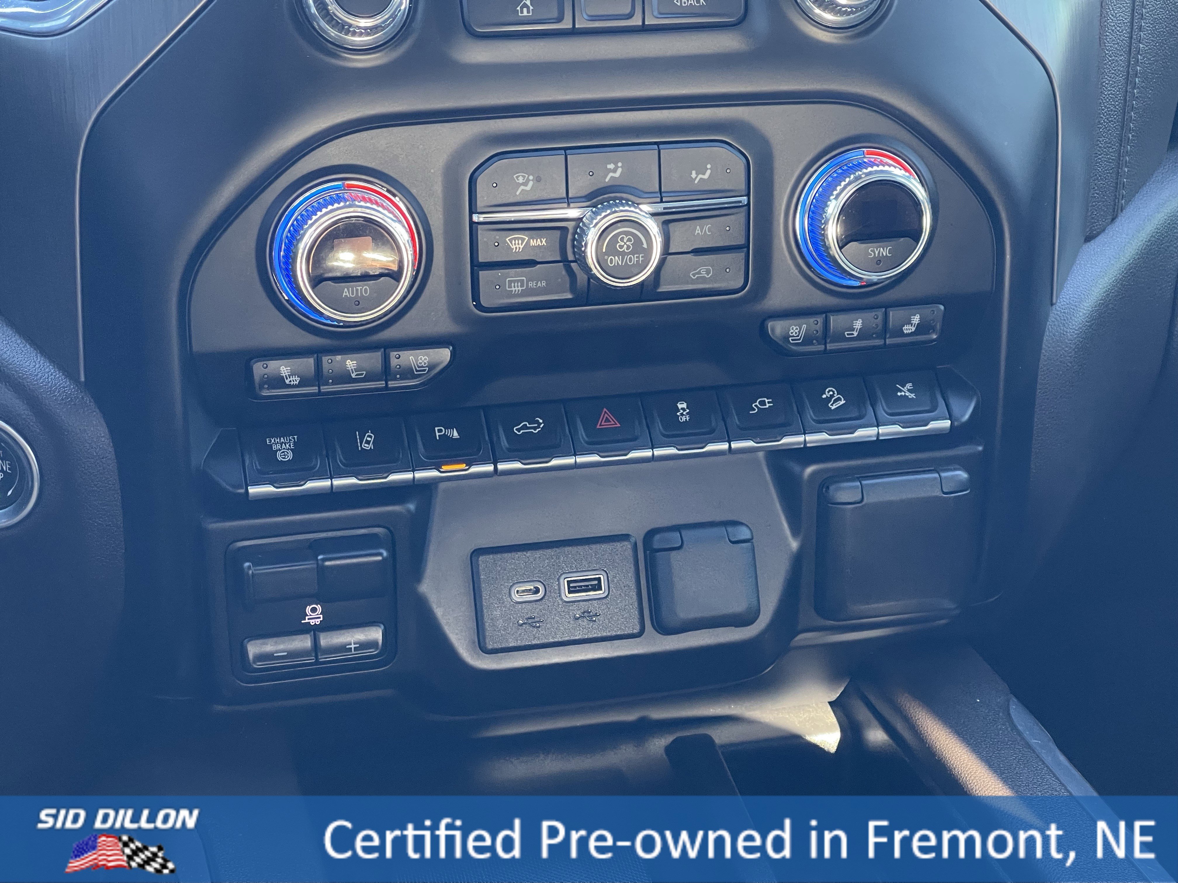 Certified 2022 GMC Sierra 3500 Denali w/ Denali Ultimate Package image 5