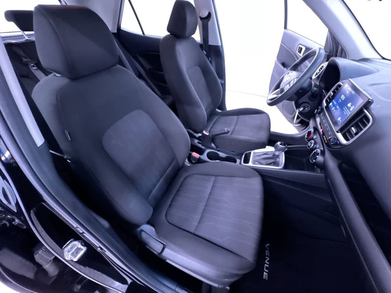 Used 2022 Hyundai Venue SE FWD image 27