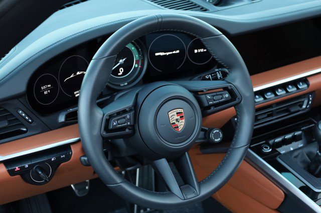 Used 2024 Porsche 911 Targa 4S image 23