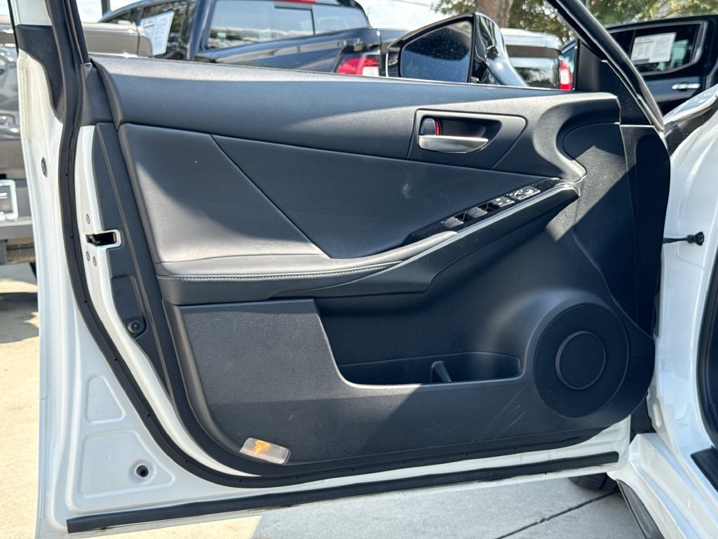 Used 2025 Lexus IS 350 F Sport w/ Accessory Package RWD image 13