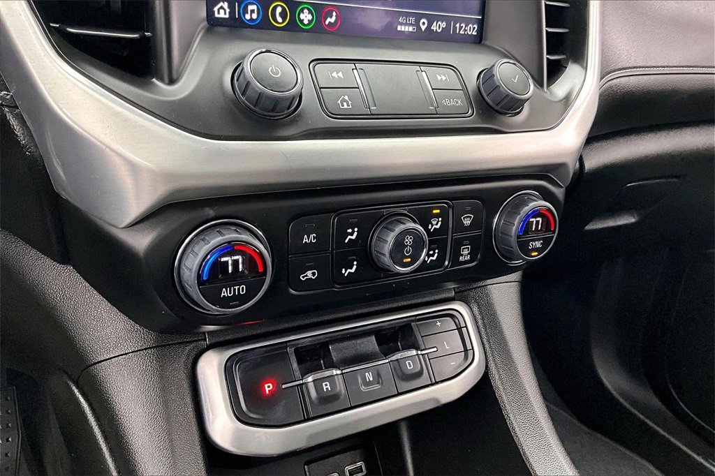 Used 2023 GMC Acadia SLE w/ Driver Convenience Package image 32