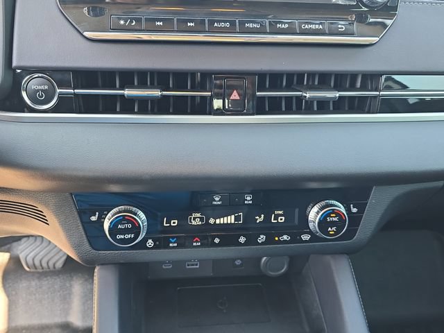 Used 2023 Mitsubishi Outlander 4WD Plug-In Hybrid image 25