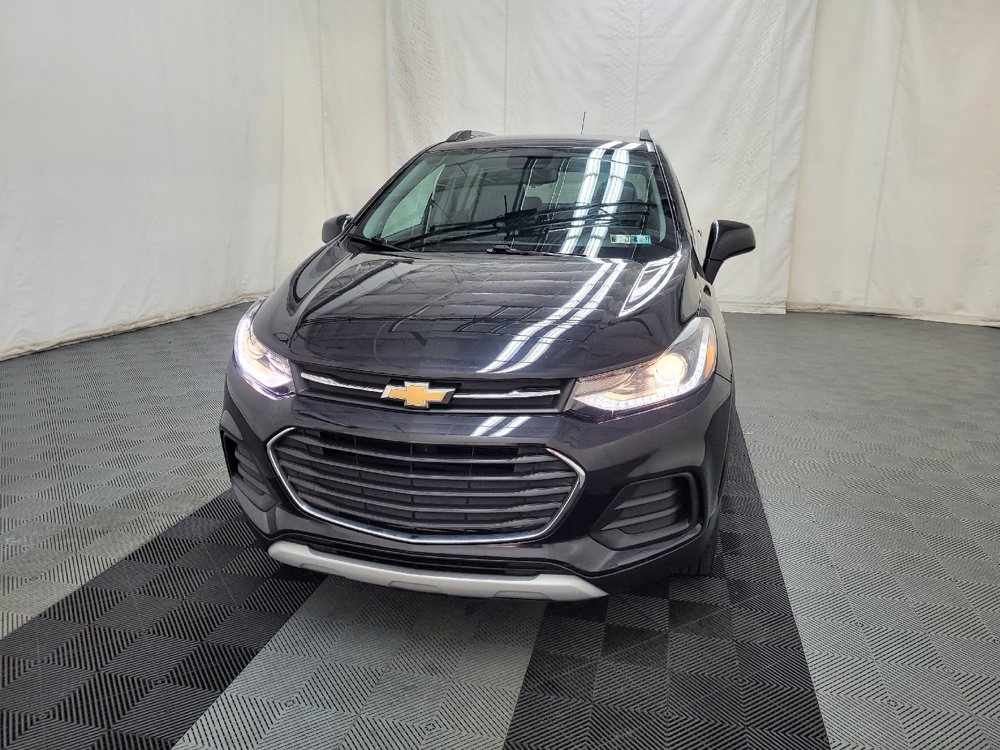 Used 2020 Chevrolet Trax LT w/ LT Convenience Package AWD/4WD image 15