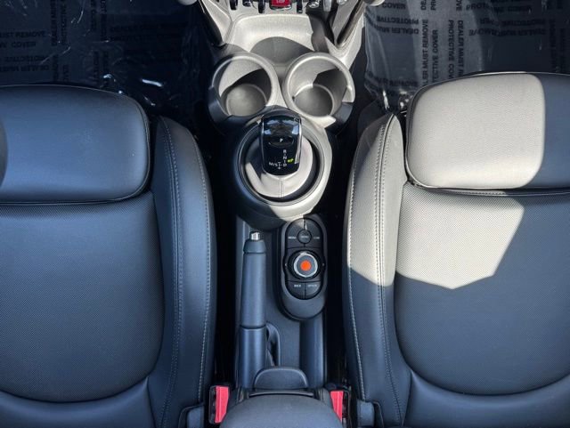 Used 2022 MINI Cooper S image 24