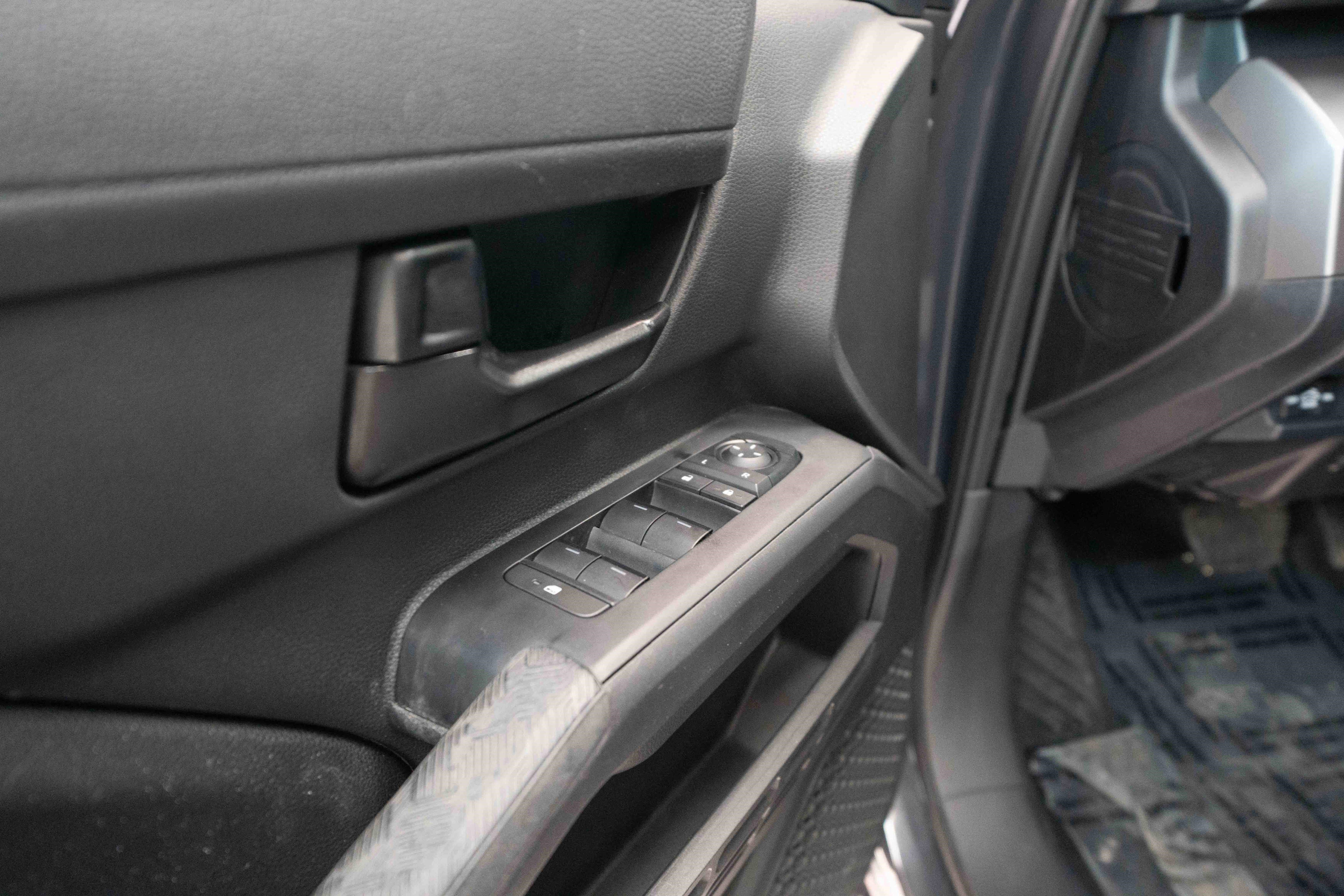 Used 2024 Toyota Tacoma SR5 image 7