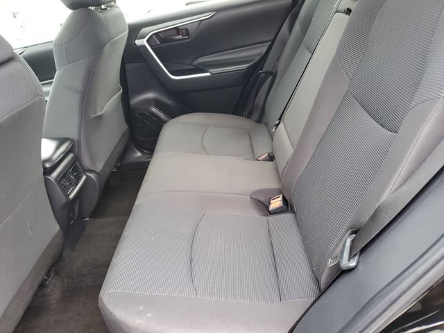 Used 2024 Toyota RAV4 LE AWD/4WD image 13