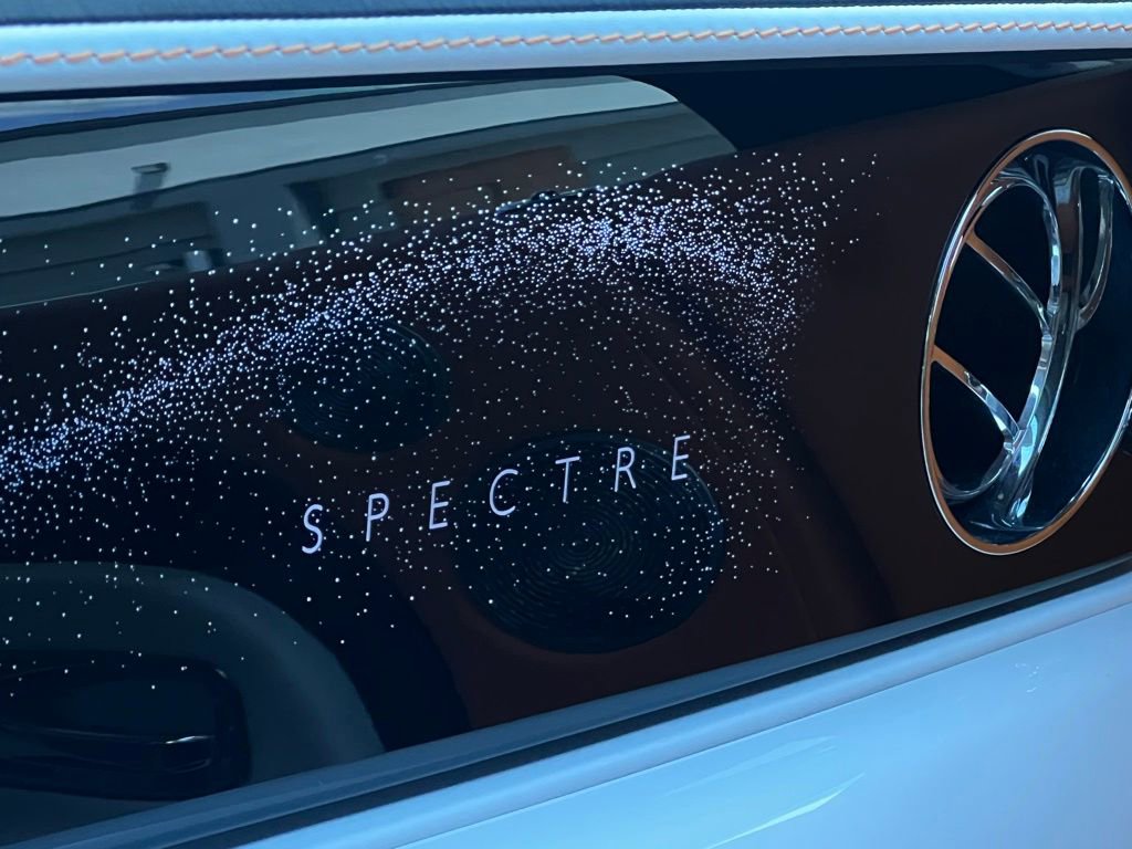 Used 2024 Rolls-Royce Spectre w/ Spectre Launch Package AWD/4WD image 6