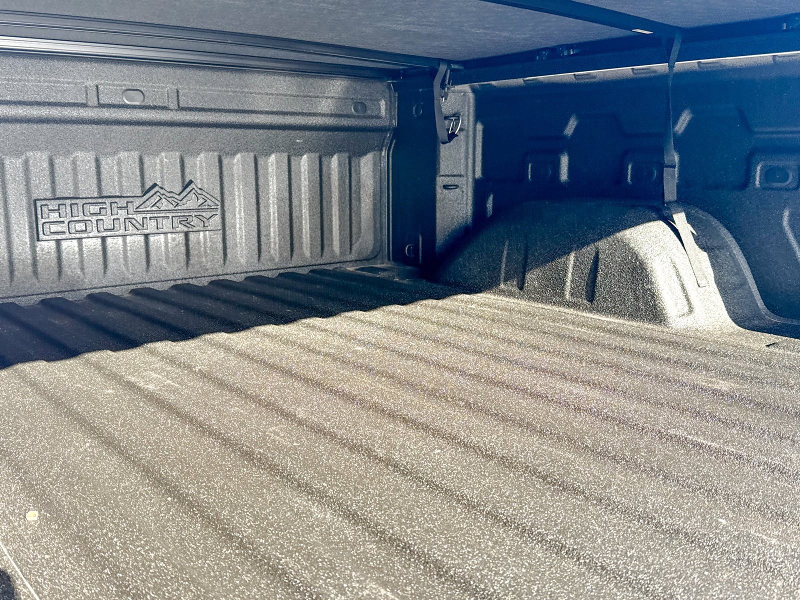 Certified 2022 Chevrolet Silverado 1500 High Country w/ High Country Premium Package image 14