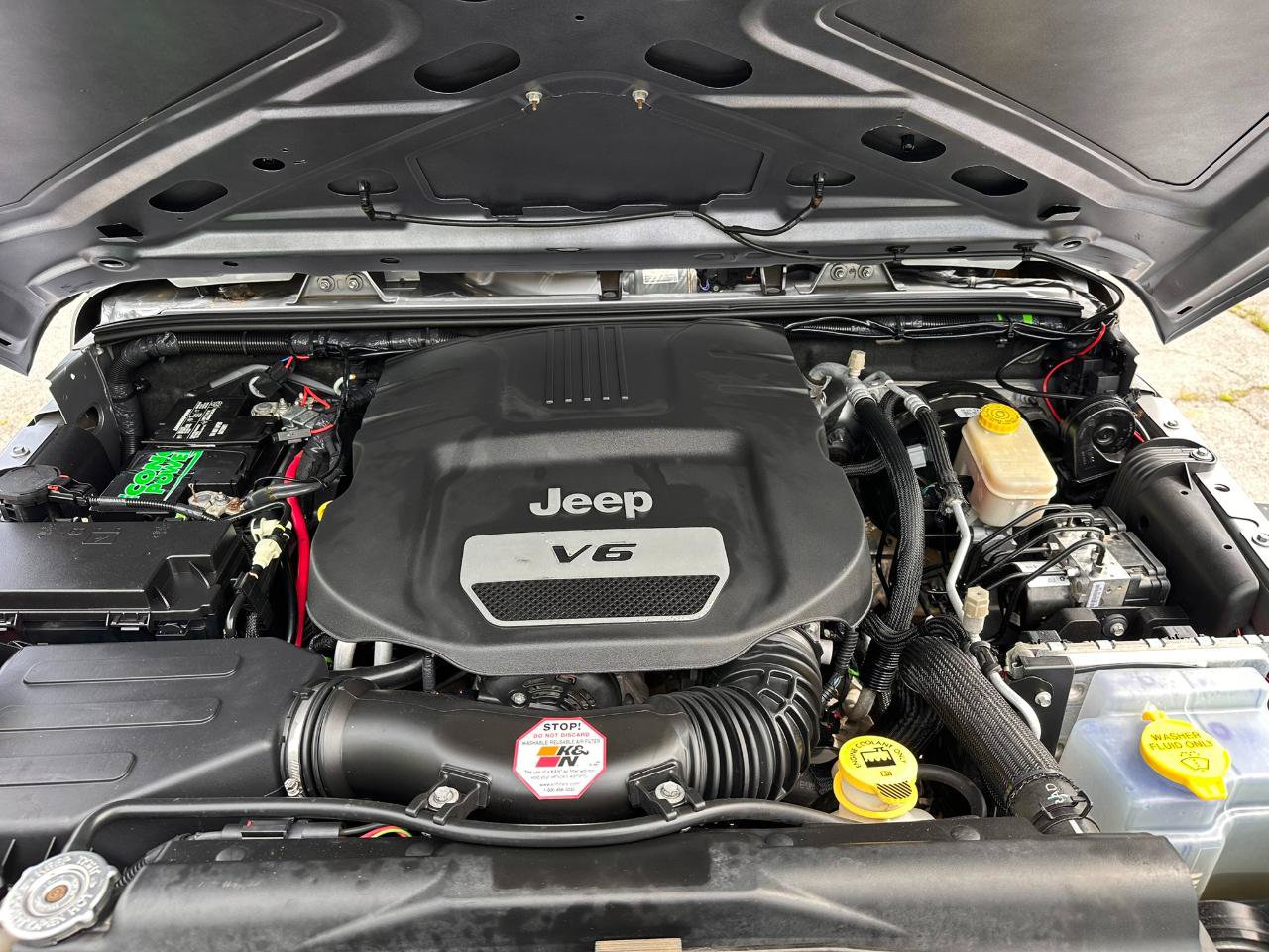 Used 2016 Jeep Wrangler Sport w/ Quick Order Package 23S AWD/4WD image 22