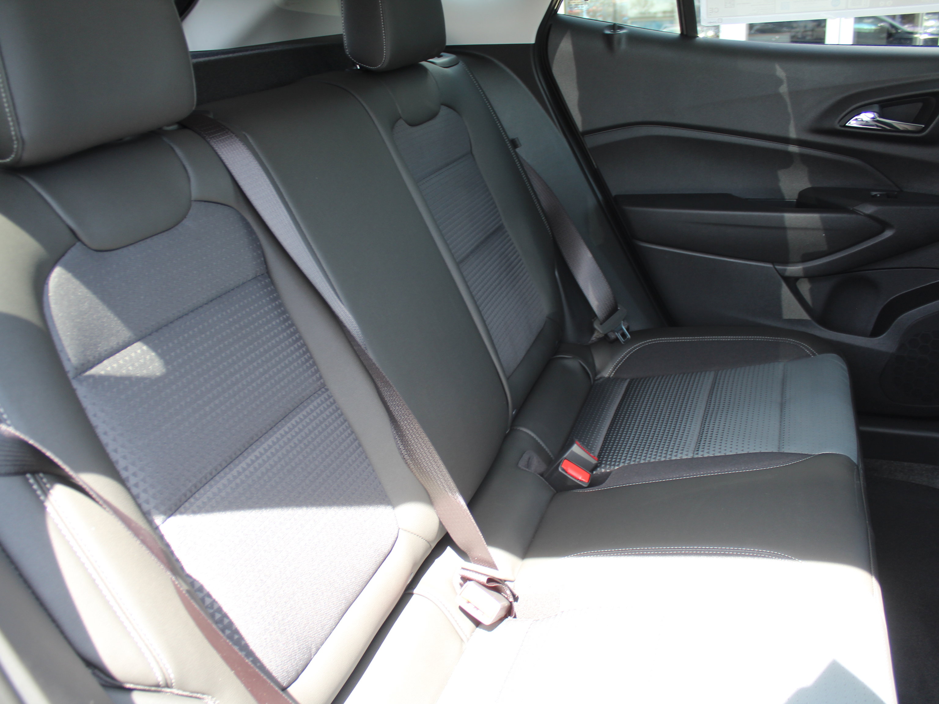 New 2026 Chevrolet Trax LT image 16