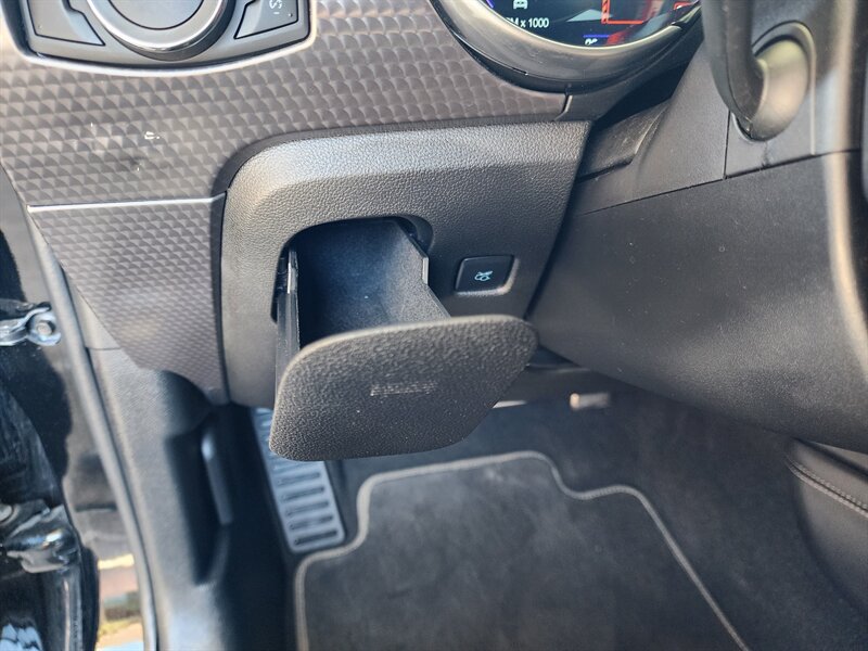 Used 2020 Ford Mustang Premium w/ 2.3L High Performance Package RWD image 30