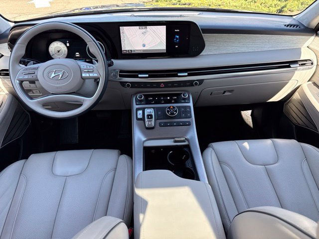 Used 2023 Hyundai Palisade Calligraphy AWD/4WD image 3