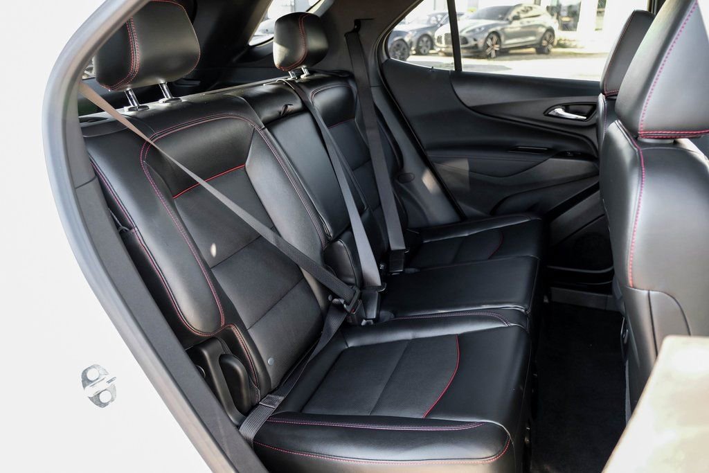 Used 2023 Chevrolet Equinox RS w/ RS Leather Package image 34
