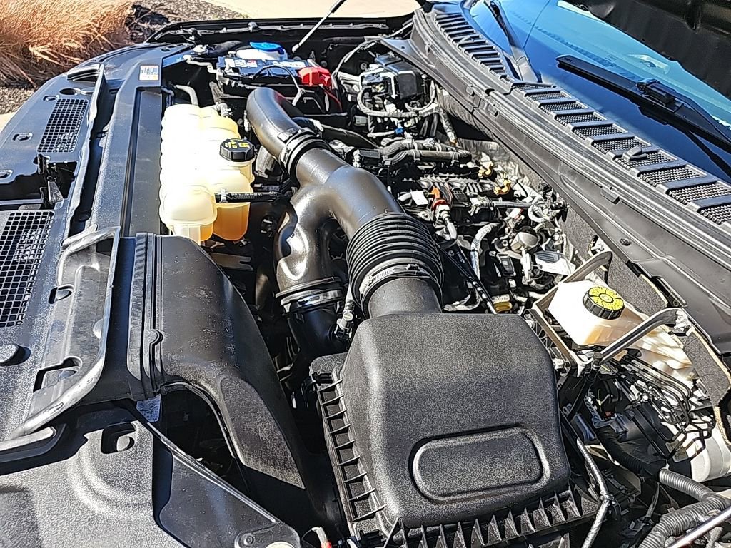 Used 2022 Ford Expedition XLT image 39