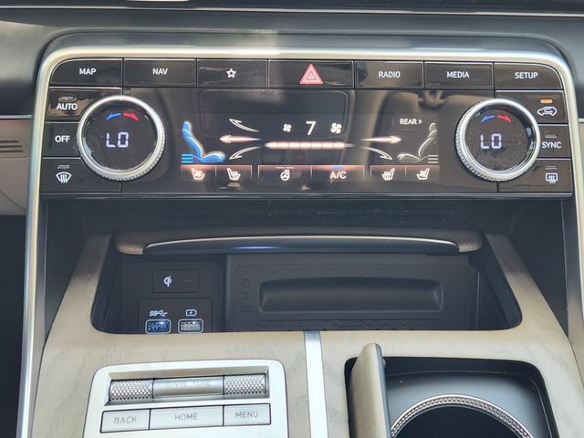 Used 2024 Genesis GV80 2.5T w/ Advanced Package AWD/4WD image 19