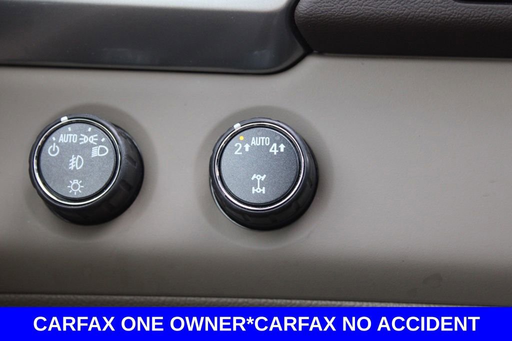 Used 2018 Chevrolet Suburban Premier image 34