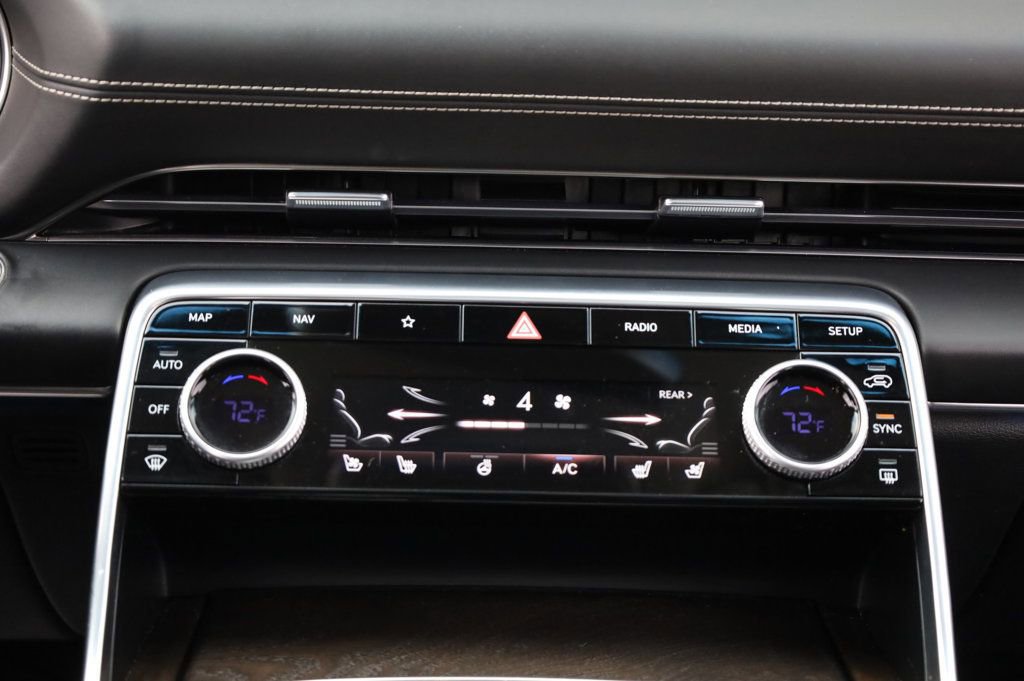 Used 2022 Genesis GV80 3.5T w/ Advanced Package 06 image 40