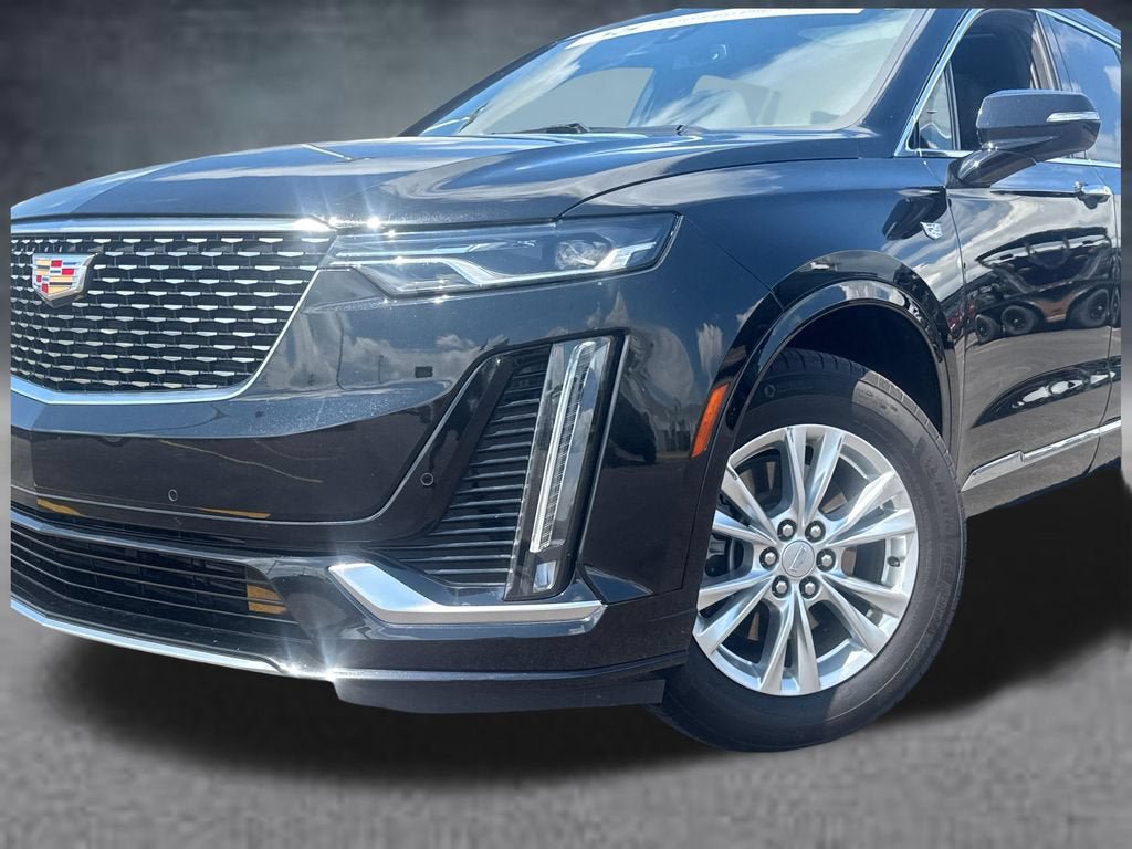 Certified 2024 Cadillac XT6 Luxury w/ LPO, Floor Liner Package AWD/4WD image 2