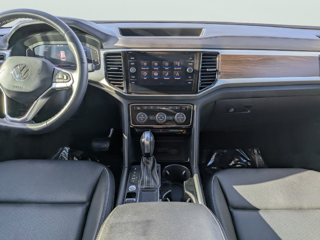 Certified 2023 Volkswagen Atlas SE w/ Panoramic Sunroof Package FWD image 14