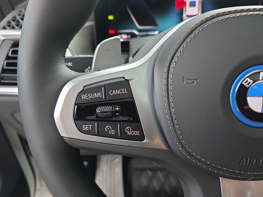New 2026 BMW X5 xDrive50e w/ M Sport Package image 17