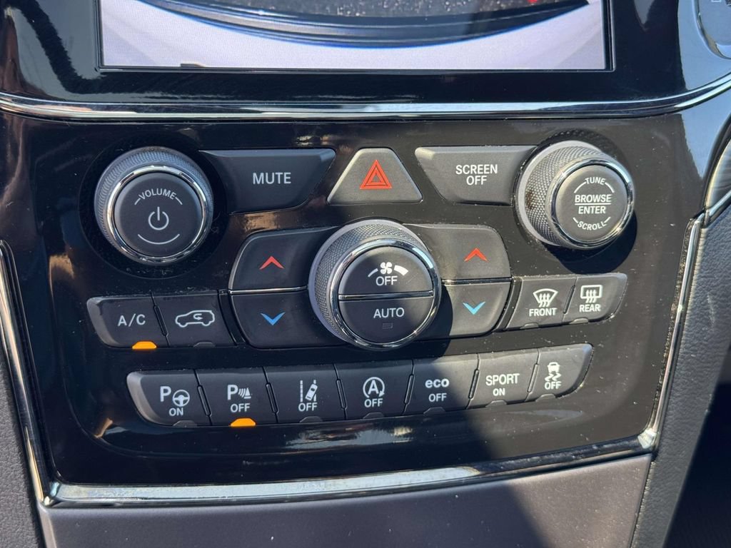 Used 2021 Jeep Grand Cherokee Limited X AWD/4WD image 30