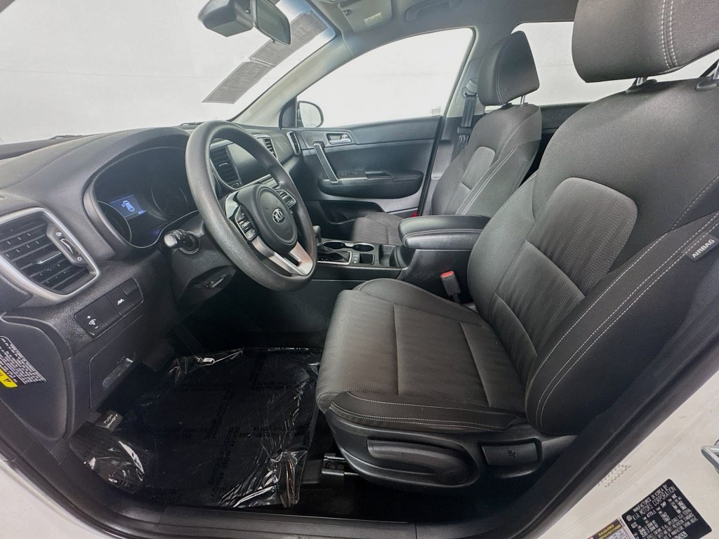 Used 2021 Kia Sportage LX AWD/4WD image 18
