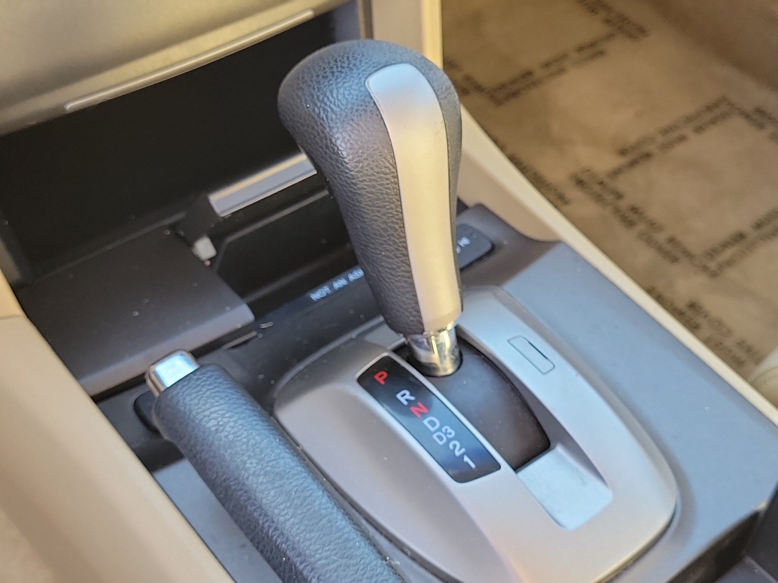 Used 2011 Honda Accord EX-L image 24