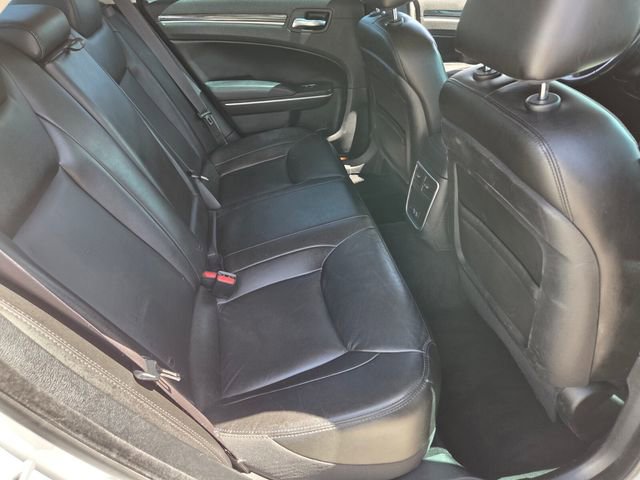 Used 2022 Chrysler 300 Touring L RWD image 14