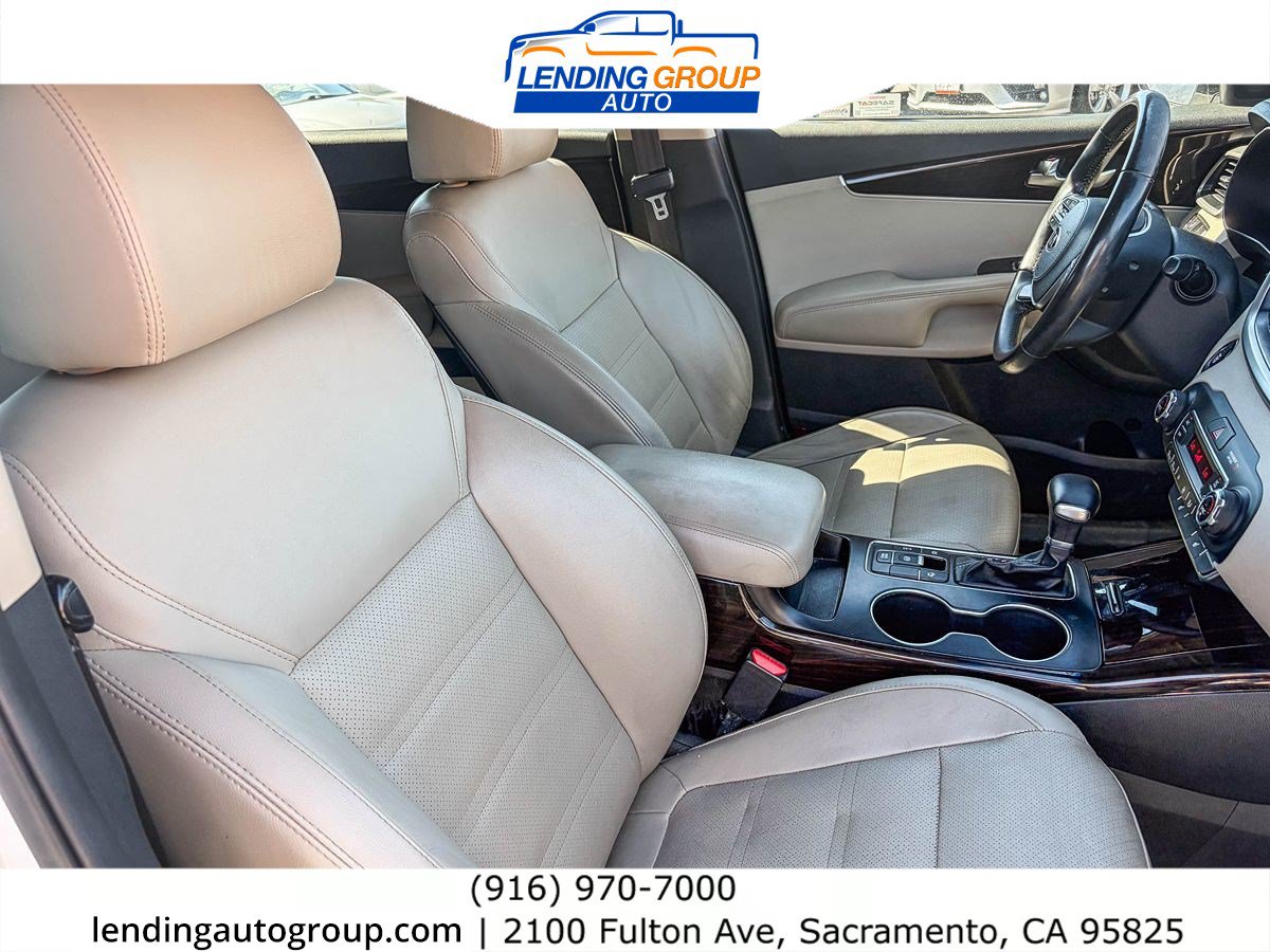 Used 2019 Kia Sorento EX AWD/4WD image 15