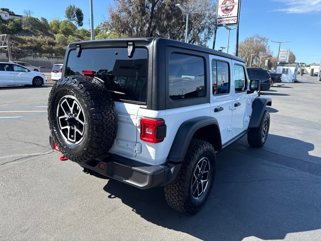 Certified 2025 Jeep Wrangler Unlimited Rubicon w/ Convenience Group AWD/4WD image 8