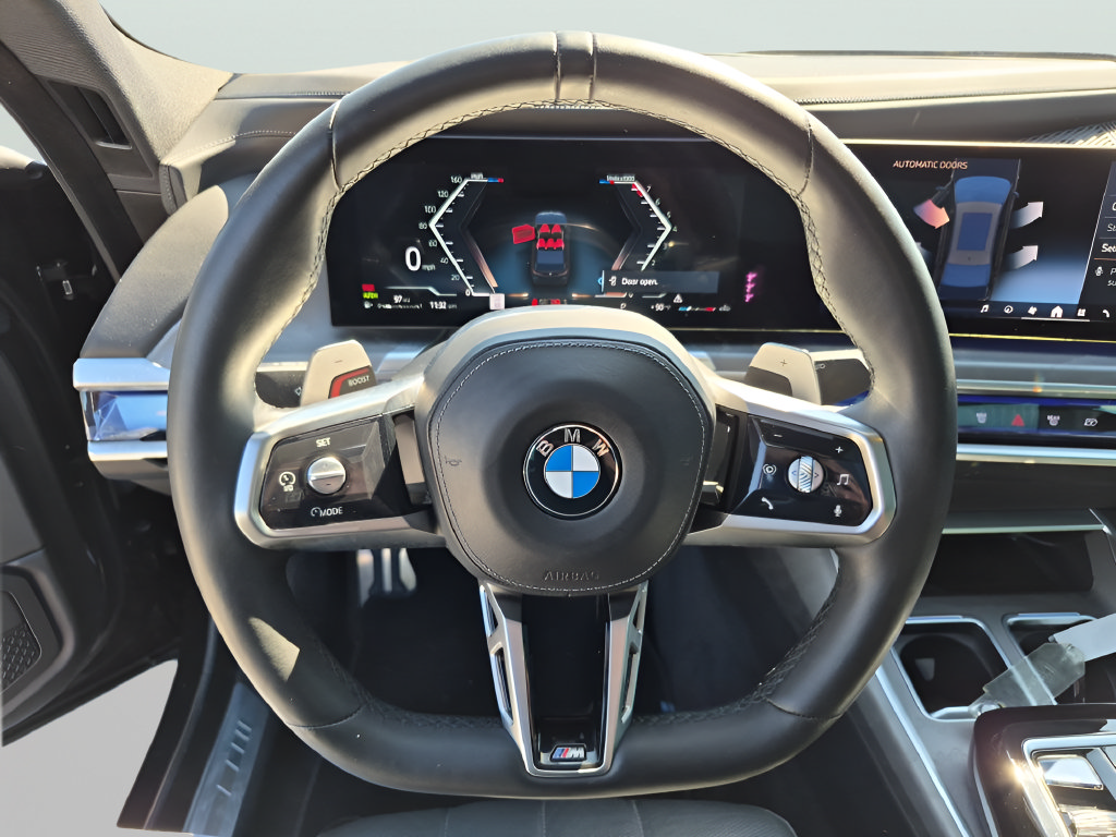 Used 2023 BMW 740i w/ Executive Package RWD image 20