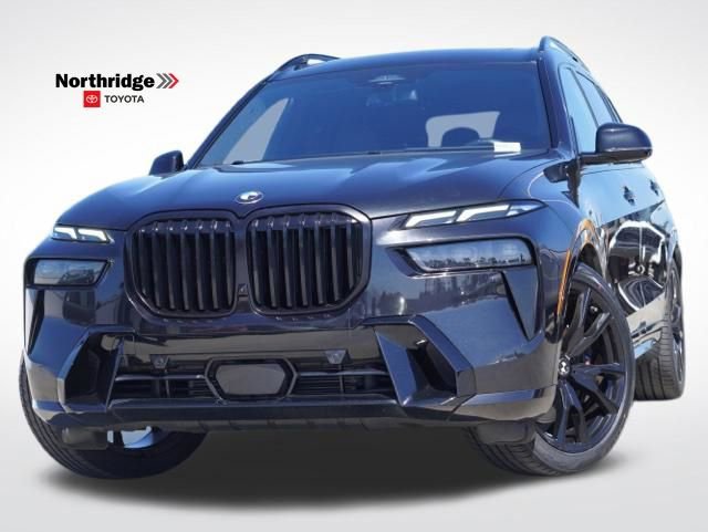 Used 2024 BMW X7 xDrive40i w/ M Sport Package image 1