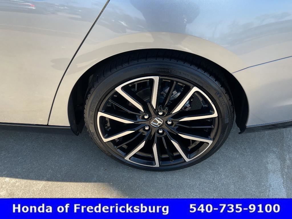 Certified 2024 Honda Accord Touring image 11