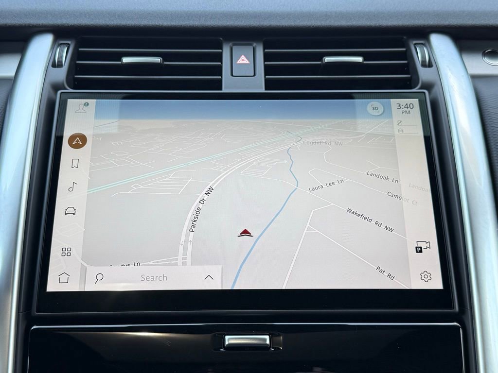 Certified 2025 Land Rover Discovery Dynamic SE image 26