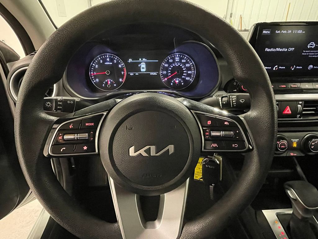 Used 2023 Kia Forte LXS image 29